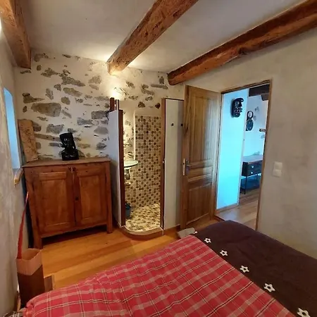 Logement Entier Pour 6 Personnes Dans Ferme Ancienne Holiday home